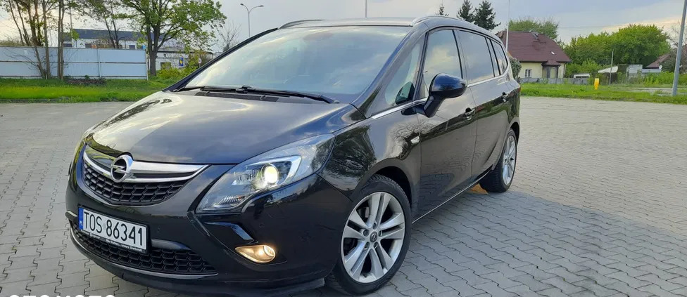 samochody osobowe Opel Zafira cena 42900 przebieg: 139000, rok produkcji 2014 z Goleniów